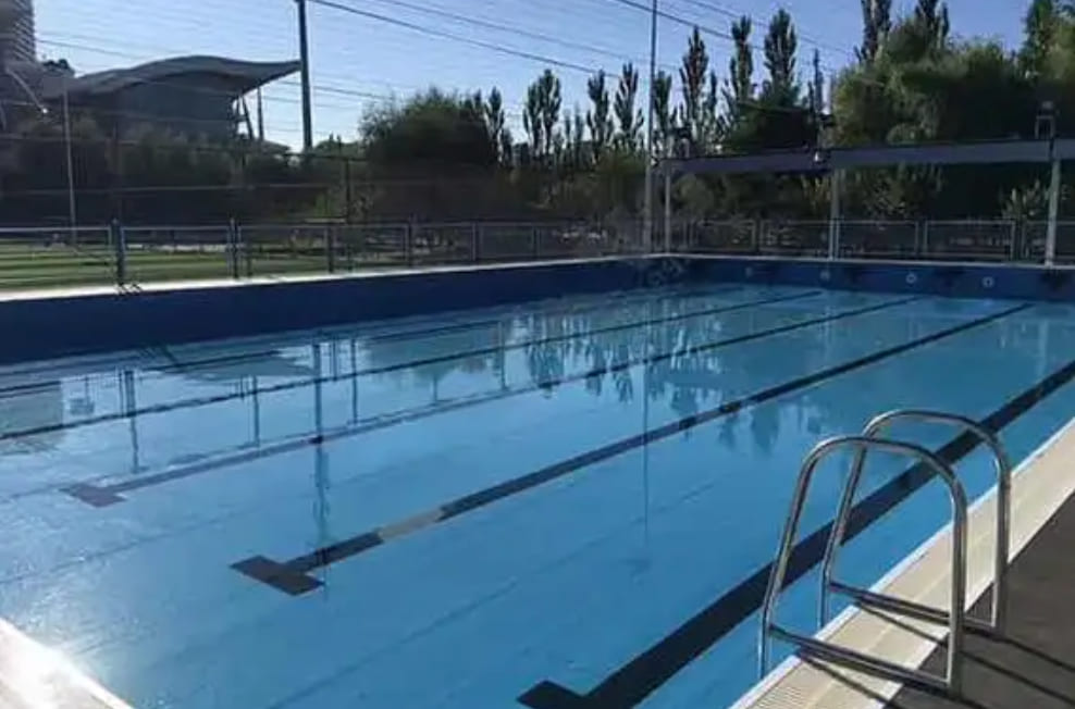 小型庭院拼装泳池