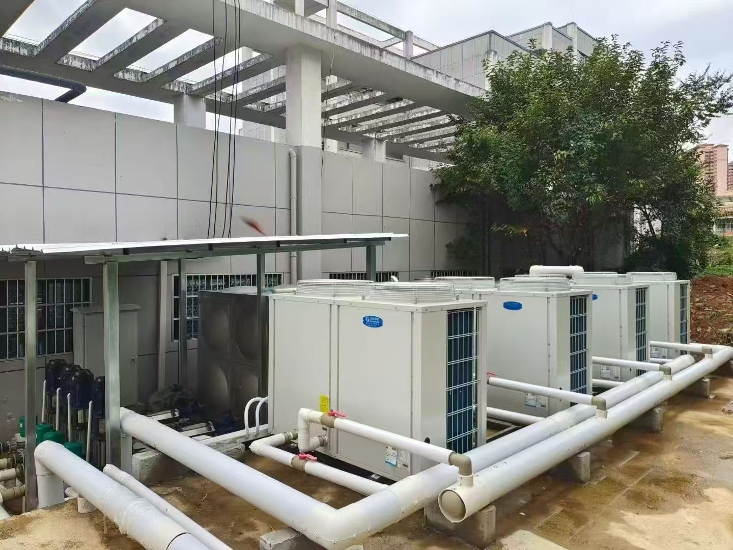 阜阳利辛春风雅园室内泳池