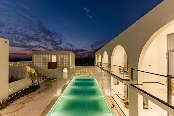 扬州仪征市枣林湾少间花筝曲民宿泳池