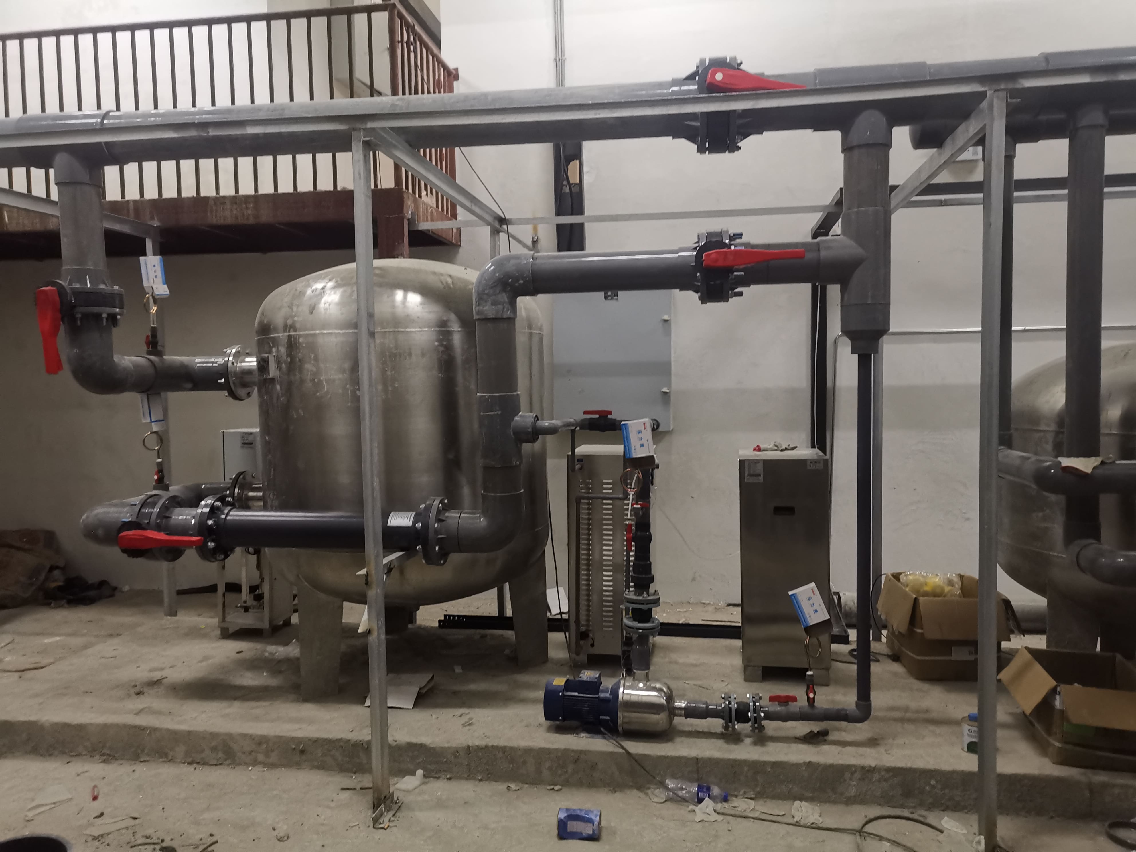 淮南市寿县一中室内泳池