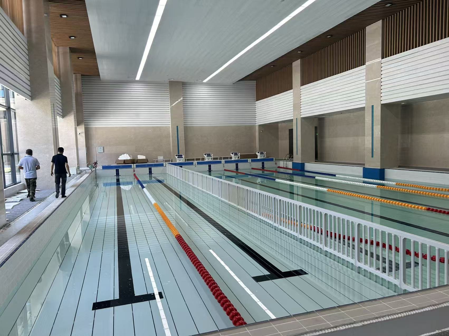 合肥市新华公学室内泳池